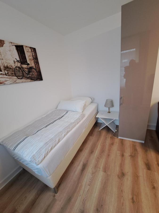 Muttis Apartment Mönchengladbach Exterior foto