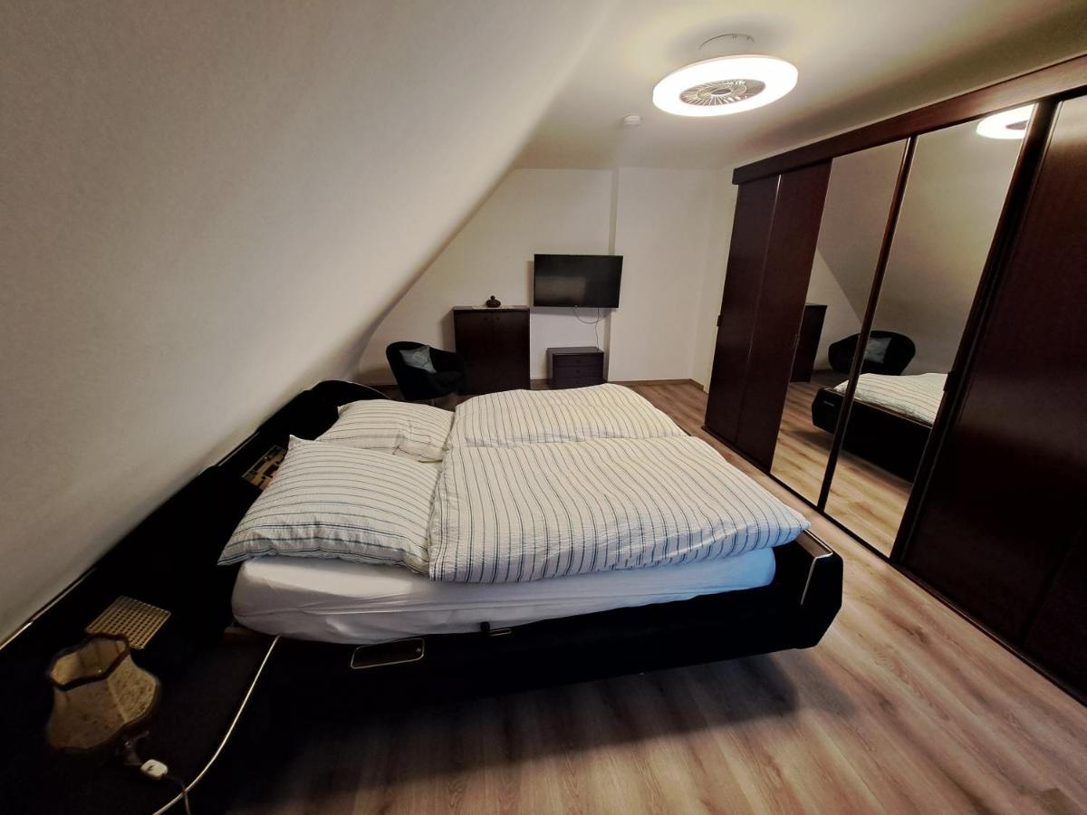 Muttis Apartment Mönchengladbach Exterior foto