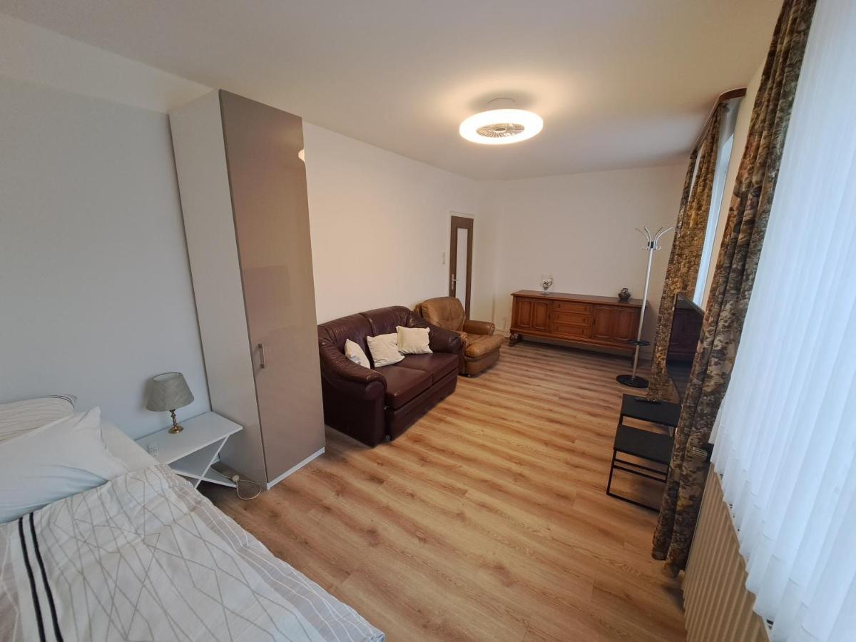 Muttis Apartment Mönchengladbach Exterior foto