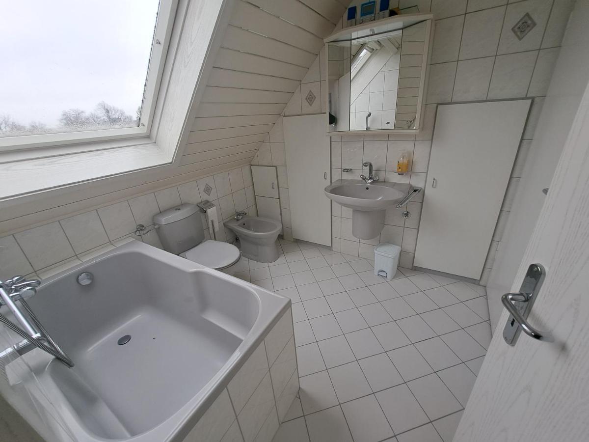 Muttis Apartment Mönchengladbach Exterior foto